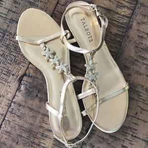Talbots gold strappy starfish sandals size 81/2m.